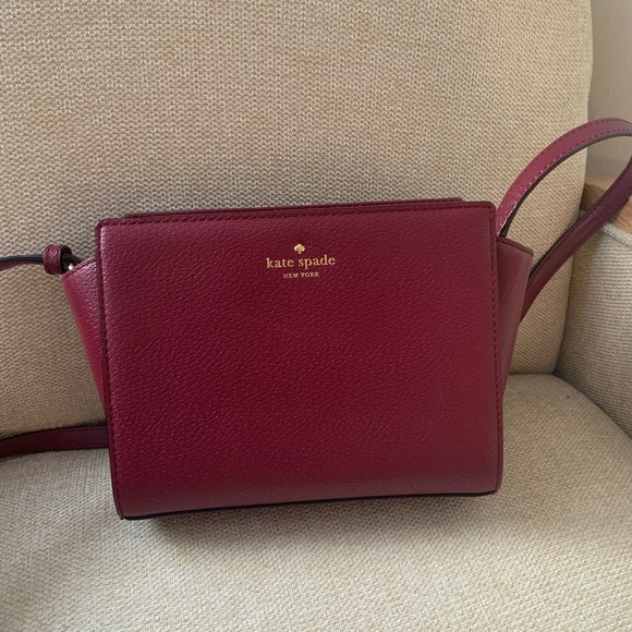 kate spade Handbags - Kate Spade Grand Street Hayden Crossbody / wine